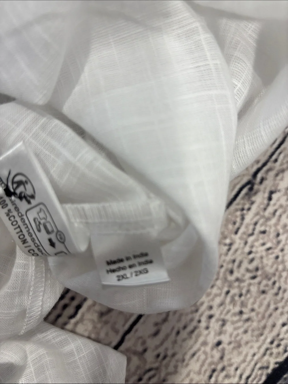 Men's White Short-Sleeve Cotton Casual Button-Down Shirt by Blanc du Nil - Picture 8 of 8